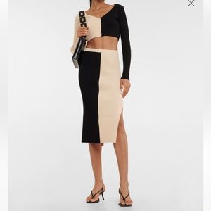NWT: Staud size xs Lorraine ribbed-knit midi skirt in colors buff and black
